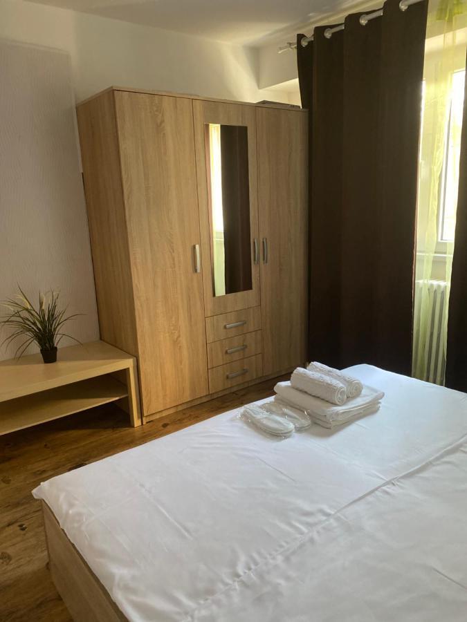 Ultracentral - Apartament Pe Calea Victoriei Bukarest Exteriör bild