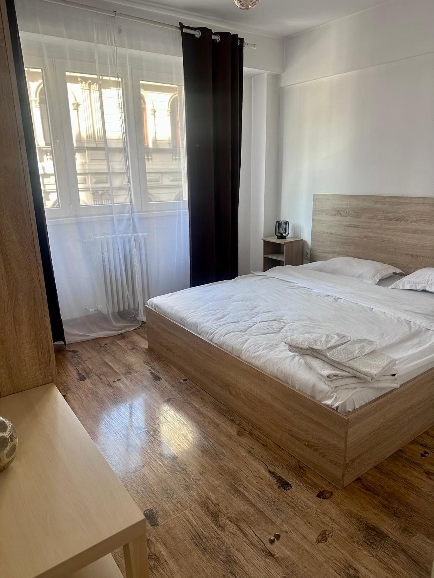 Ultracentral - Apartament Pe Calea Victoriei Bukarest Exteriör bild
